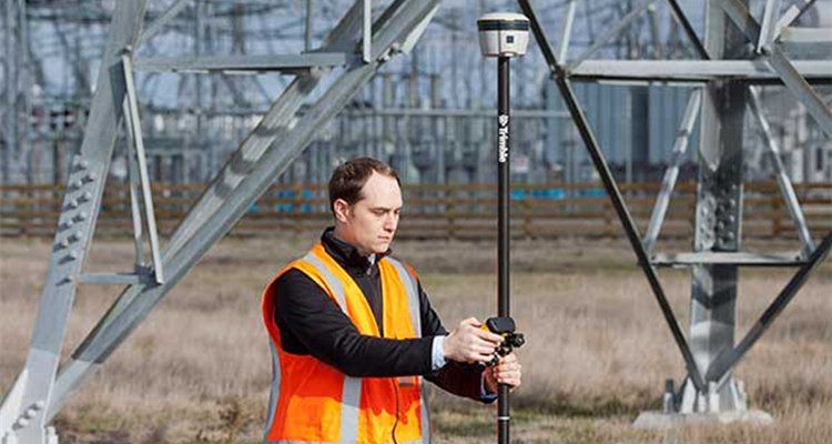 天寶Trimble R2 GNSS 接收機 天寶Trimble R2 GNSS 接收機