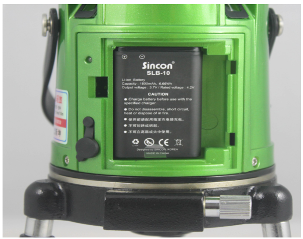 新坤SL-223G 自動安平激光標線儀(綠光)1 新坤SL-223G 自動安平激光標線儀(綠光)1